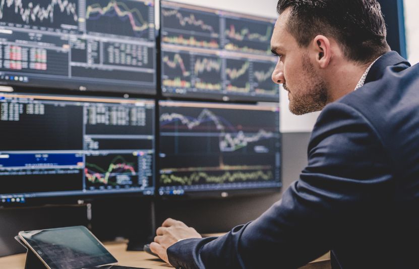 Những rủi ro lớn đe dọa Phố Wall năm 2025: Chiến tranh thương mại v&agrave; khủng hoảng AI